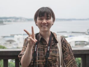 景山 莉穂